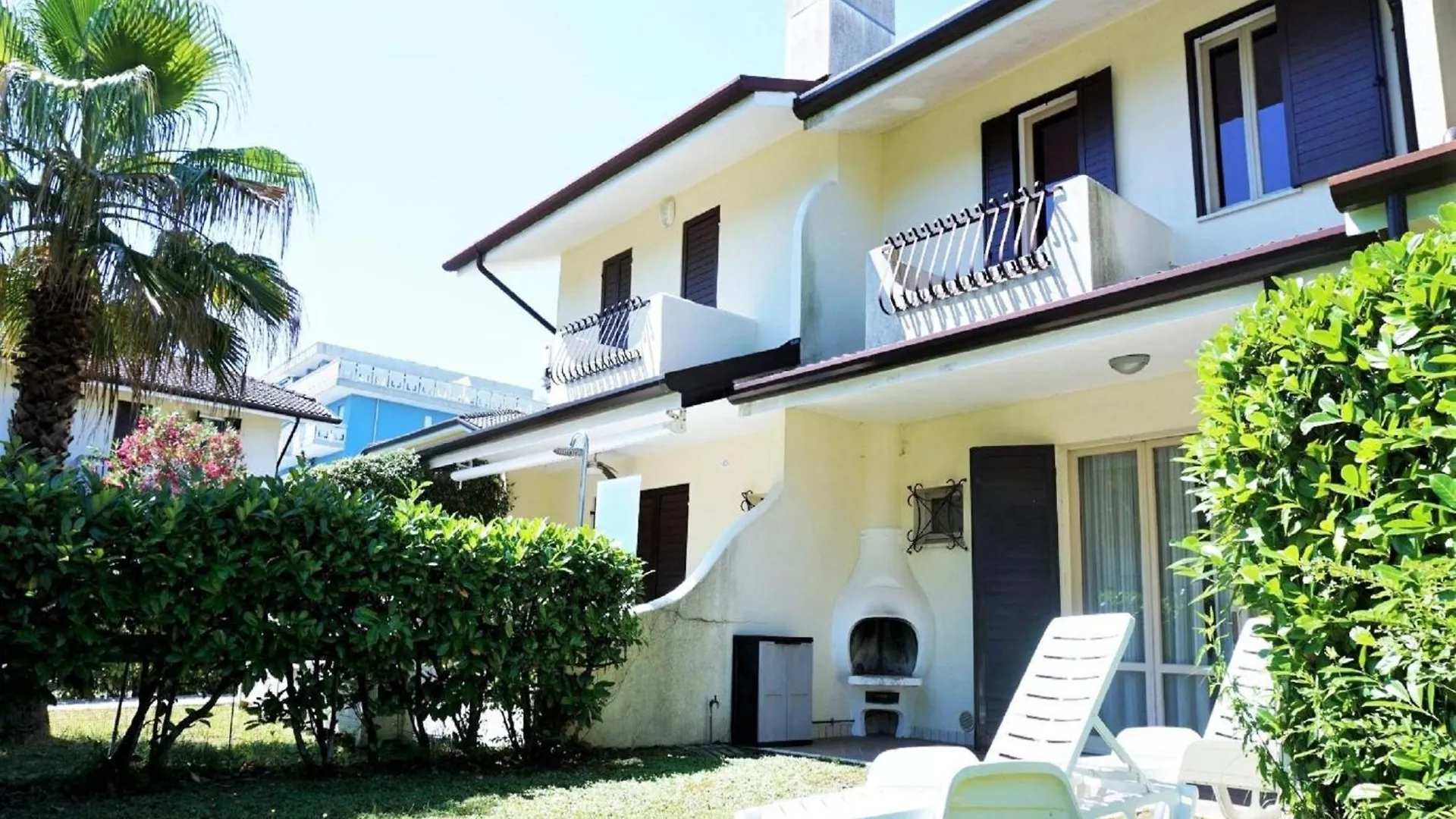 Charming Villa In Porto Santa Margherita With Private Garden 0*, Porto Santa Margherita di Caorle Italië